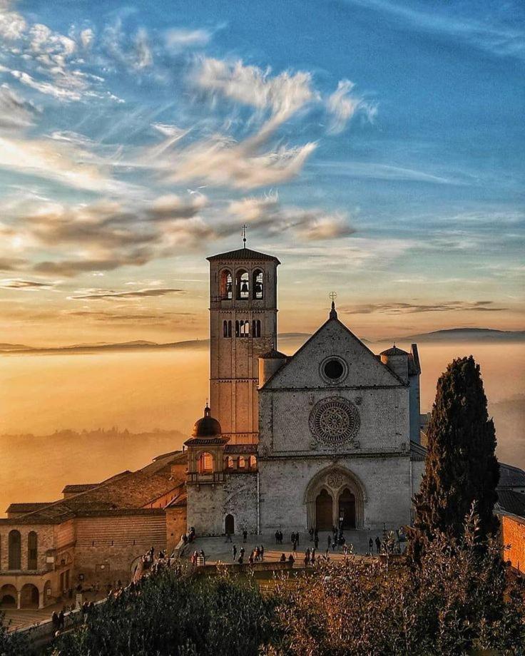 La Bouganville Assisi Exteriör bild